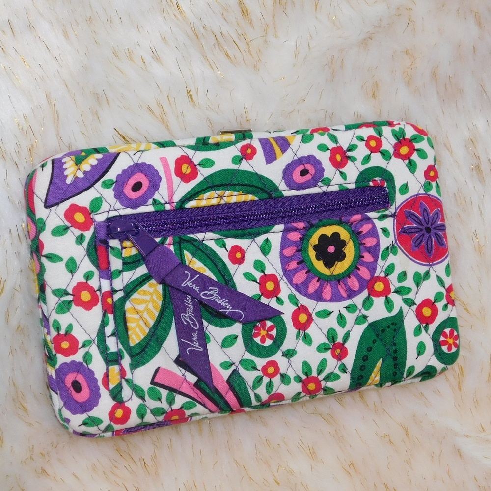 ☆ Vera Bradley Wallet ☆